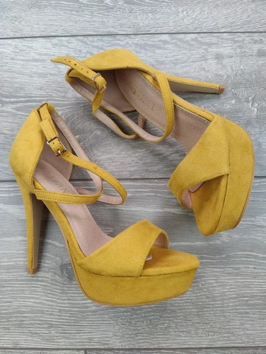 Ladies platform high heel