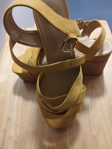 New light yellow mustard - h&m,