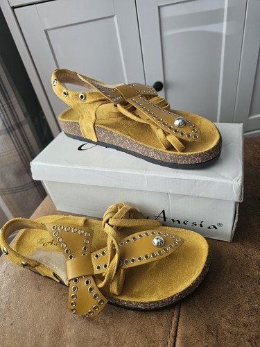 Anesi mustard yellow - anesi, suede