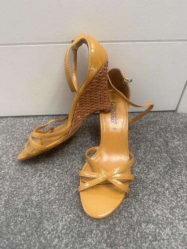 Vintage new look y2k mustard - look,